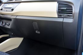 2015款斯柯达晶锐