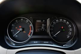 2015款斯柯达晶锐