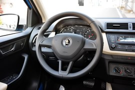 2015款斯柯达晶锐