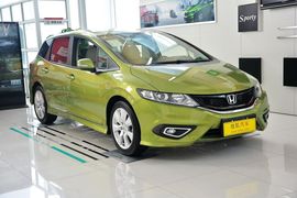 2013款本田杰德1.8L自动舒适版5座