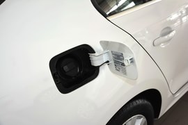 2015款大众速腾1.6L手自一体舒适型