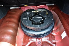 2015款别克凯越1.5L自动经典型