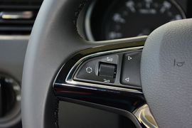 2015款斯柯达明锐旅行版1.8T尊贵版