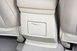 2015款别克凯越1.5L自动经典型