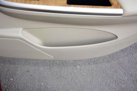 2015款别克凯越1.5L自动经典型