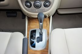 2015款别克凯越1.5L自动经典型