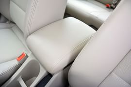 2015款别克凯越1.5L自动经典型