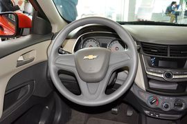 2015款雪佛兰赛欧3