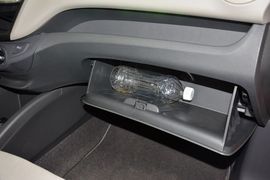 2015款雪佛兰赛欧3