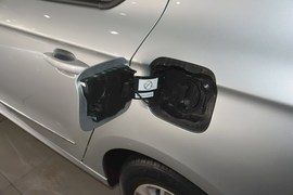 2015款雪铁龙全新爱丽舍