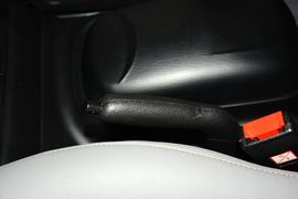 2011款江淮瑞风2.0L穿梭汽油舒适版HFC4GA3