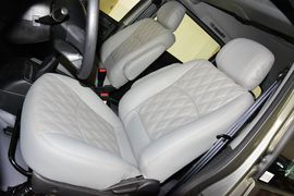 2011款江淮瑞风2.0L穿梭汽油舒适版HFC4GA3