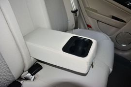 2013款奔腾B50