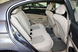 2013款奔腾B50