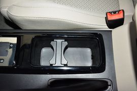 2013款奔腾B50