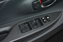 2014款丰田威驰1.3L手动