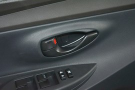 2014款丰田威驰1.3L手动