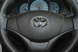 2014款丰田威驰1.3L手动