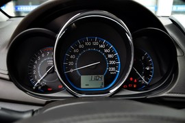 2014款丰田威驰1.3L手动