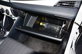 2014款丰田威驰1.3L手动