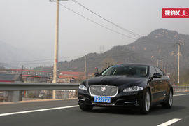 捷豹XJL80周年典藏版试驾体验