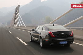 捷豹XJL80周年典藏版试驾体验