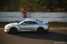 日产GT-R