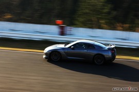 日产GT-R