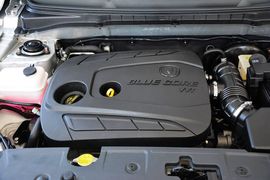 2015款长安悦翔V3