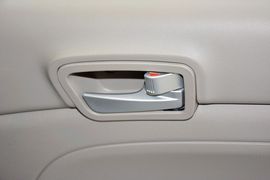 2015款长安悦翔V3