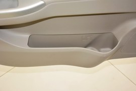 2015款长安悦翔V3