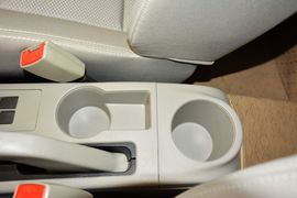 2015款长安悦翔V3