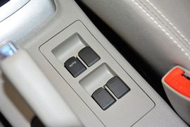 2015款长安悦翔V3