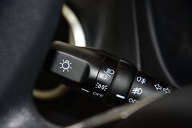 2015款长安悦翔V3