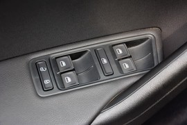 2015款大众捷达1.4T自动SPORTLINE