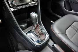 2015款大众捷达1.4T自动SPORTLINE