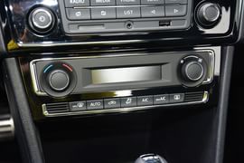 2015款大众捷达1.4T自动SPORTLINE