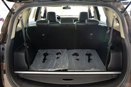 2013款起亚新佳乐2.0L