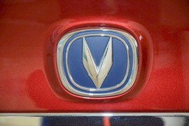 2012款长安悦翔V5