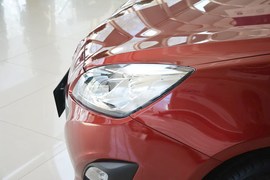 2012款长安悦翔V5
