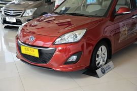 2012款长安悦翔V5