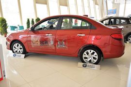 2012款长安悦翔V5