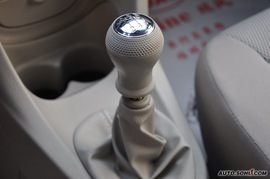 2009款江淮同悦三厢1.3L舒适型