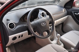 2009款江淮同悦三厢1.3L舒适型