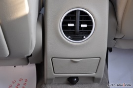 2009款江淮和悦三厢1.5L舒适型