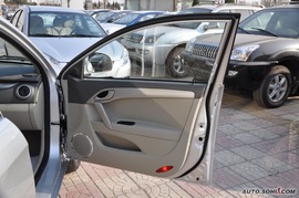 2009款江淮和悦三厢1.5L舒适型