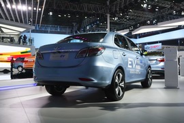 奇瑞艾瑞泽3纯电动