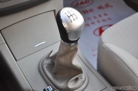 2009款江淮和悦三厢1.5L舒适型