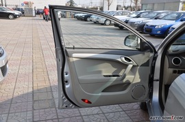 2009款江淮和悦三厢1.5L舒适型