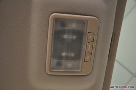 2009款江淮瑞鹰2.0L两驱基本型